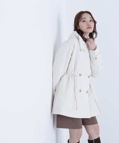 NATURAL BEAUTY BASIC（ナチュラルビューティーベーシック）の「◇2wayダイヤキルティングブルゾン（ブルゾン・レディース・オフホワイト/ブラック・SMALL/MEDIUM）」の18枚目の写真