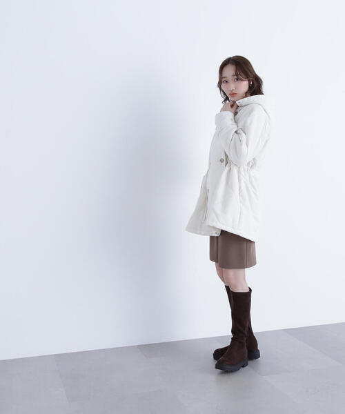 NATURAL BEAUTY BASIC（ナチュラルビューティーベーシック）の「◇2wayダイヤキルティングブルゾン（ブルゾン・レディース・オフホワイト/ブラック・SMALL/MEDIUM）」の21枚目の写真