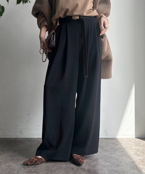 DouDou（ドゥドゥ）の「パーフェクトジャージータックパンツ（その他パンツ・レディース・ブラック/ブルー/ベージュ・36/38）」の4枚目の写真