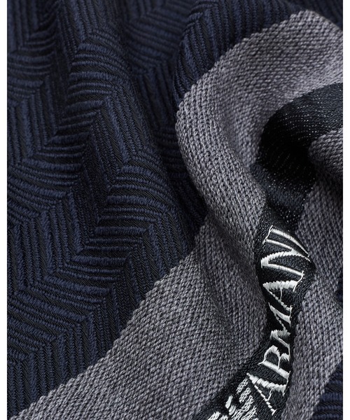 EMPORIO ARMANI（エンポリオアルマーニ）の「【エンポリオ アルマーニ】スカーフ ウール ロゴテープ（マフラー・メンズ・チャコールグレー/ダークネイビー・FREE）」の7枚目の写真