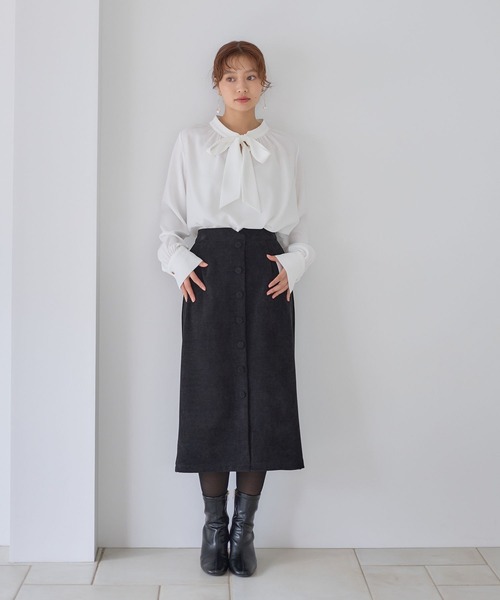 Andemiu（アンデミュウ）の「ボウタイブラウス長袖603830（シャツ/ブラウス・レディース・ブルー/オフホワイト・FREE）」の14枚目の写真