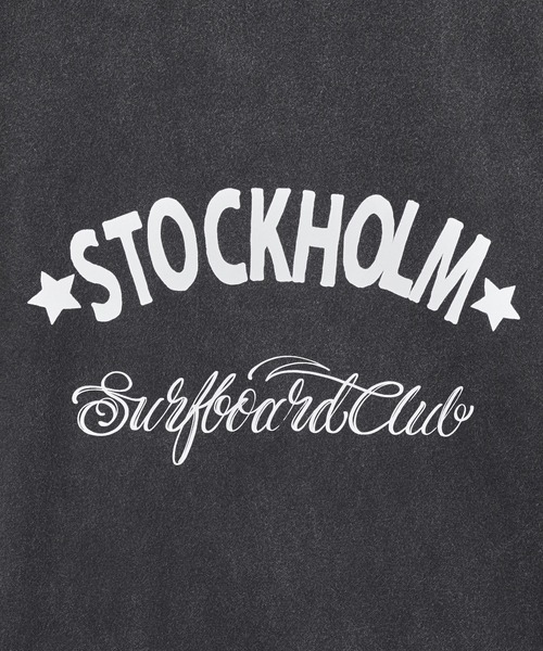 Stockholm Surfboard Club(ストックホルムサーフボードクラブ)の「STOCKHOLM SURFBORD CLUB Box Tee Sign U1000175(Tシャツ/カットソー・メンズ・ピンク/ブラック・M/L/XL)」の5枚目の写真