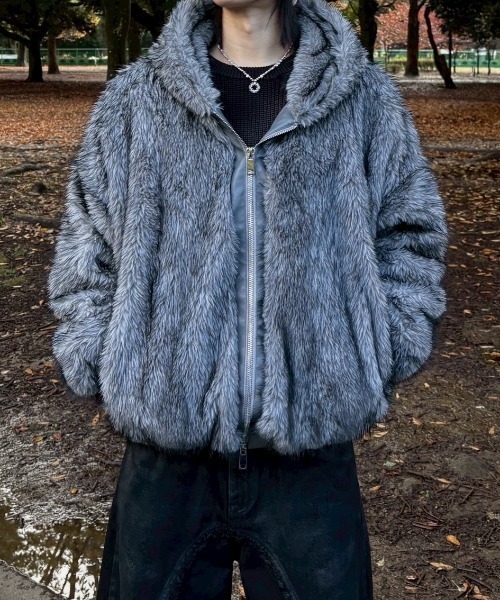 ジャケット・アウター Chikashitsu+oversized hooded fur blouson Chikashitsu +】oversized hooded fur blouson / 【チカシツプラス