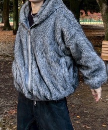 Chikashitsu +（チカシツプラス）の「【Chikashitsu +】oversized hooded fur blouson / 【チカシツプラス】オーバーサイズフーデッドファーブルゾン（ブルゾン）」