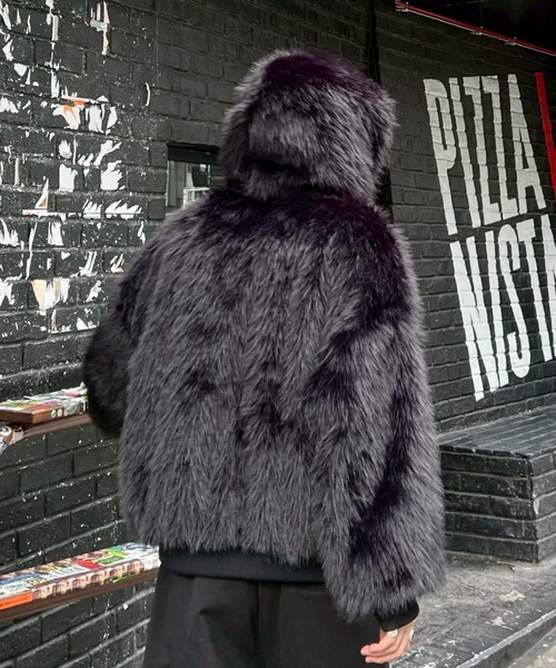 Chikashitsu +】oversized hooded fur blouson / 【チカシツプラス