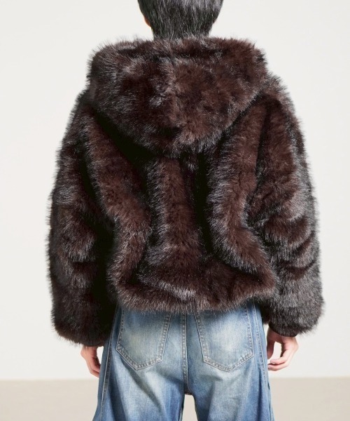 ジャケット・アウター Chikashitsu+oversized hooded fur blouson Chikashitsu +】oversized hooded fur blouson / 【チカシツプラス