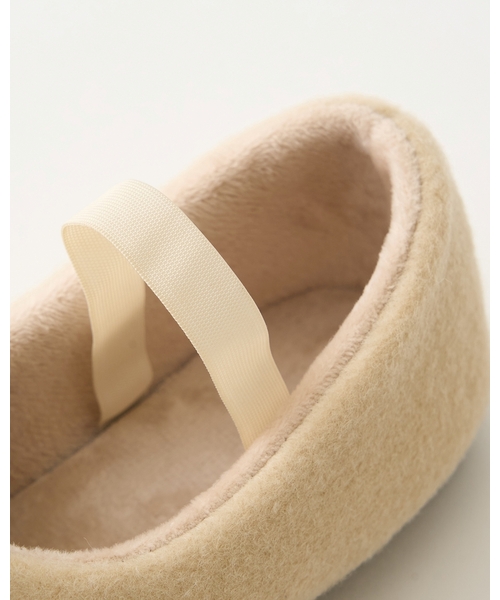 Lycee mine（リセマイン）の「ファー梵天付きバレエシューズ（バレエシューズ・キッズ・アイボリー/ブラック・L/SS/S/M）」の6枚目の写真