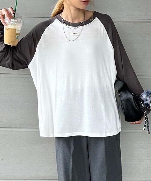 INTERPLAY（インタープレイ）の「【INTERPLAY x AYA】Loose Raglan Tee（Tシャツ/カットソー・レディース・グレー/アイボリー/ホワイト・FREE）」の6枚目の写真