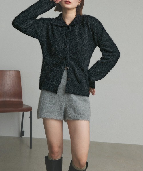 ad thie(アドティエ)の「シャギーニット ポロカーディガン(カーディガン/ボレロ・レディース・オフホワイト/ライトブルー/ブラック・FREE)」の2枚目の写真