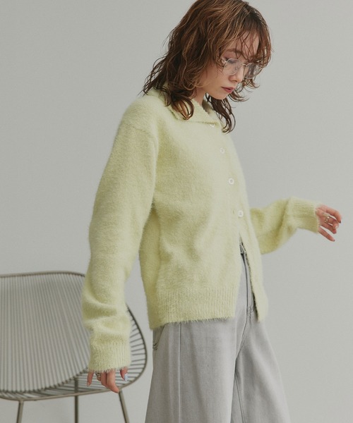 ad thie(アドティエ)の「シャギーニット ポロカーディガン(カーディガン/ボレロ・レディース・オフホワイト/ライトブルー/ブラック・FREE)」の4枚目の写真