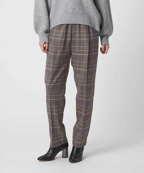A DAY IN THE LIFE UNITED ARROWS(アデイインザライフユナイテッドアローズ)の「裏起毛 タックイージー テーパードパンツ ‐ウォッシャブル‐<A DAY IN THE LIFE>(スラックス・レディース・ナチュラル/ダークグレー/その他2/ネイビー・M/S)」の10枚目の写真