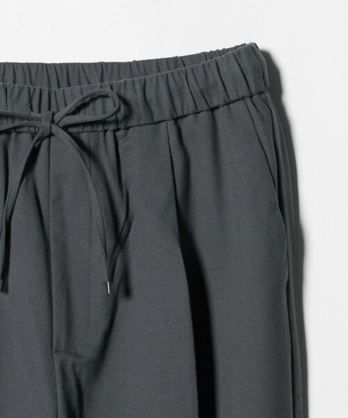 A DAY IN THE LIFE UNITED ARROWS(アデイインザライフユナイテッドアローズ)の「裏起毛 タックイージー テーパードパンツ ‐ウォッシャブル‐<A DAY IN THE LIFE>(スラックス・レディース・ナチュラル/ダークグレー/その他2/ネイビー・M/S)」の21枚目の写真