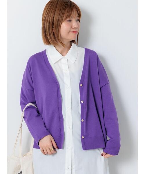 Lugnoncure(ルノンキュール)の「無地/柄アソートVネックカーディガン(カーディガン/ボレロ・レディース・オフホワイト/グレー/チャコールグレー/パープル・F)」の7枚目の写真