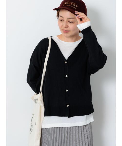 Lugnoncure(ルノンキュール)の「無地/柄アソートVネックカーディガン(カーディガン/ボレロ・レディース・オフホワイト/グレー/チャコールグレー/パープル・F)」の13枚目の写真