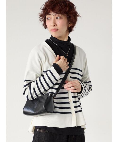 Lugnoncure(ルノンキュール)の「無地/柄アソートVネックカーディガン(カーディガン/ボレロ・レディース・オフホワイト/グレー/チャコールグレー/パープル・F)」の15枚目の写真