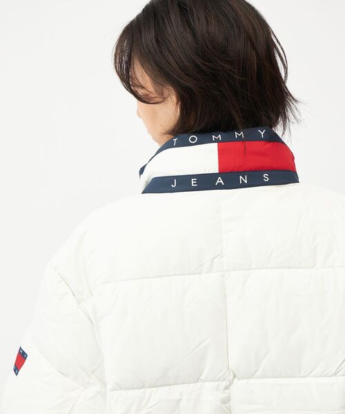 tommy jeans（トミー ジーンズ）の「DNAカラーパッファジャケット（ダウンジャケット/コート・メンズ・ネイビー/ホワイト・LARGE/SMALL/X-LARGE/MEDIUM）」の19枚目の写真