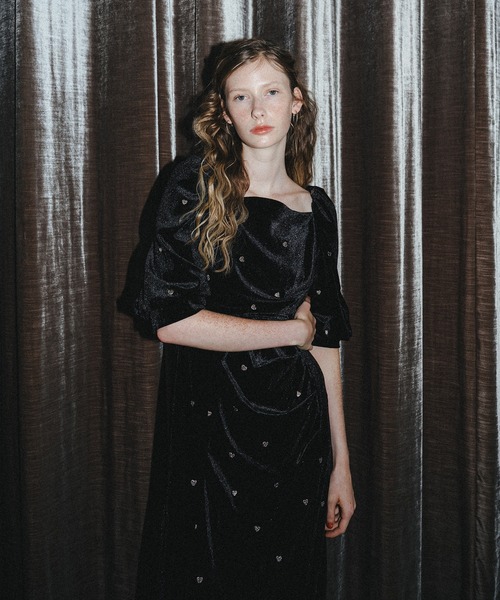 Sweetheart velour dress（ドレス）｜et.UNiVER（エトユニベール）の