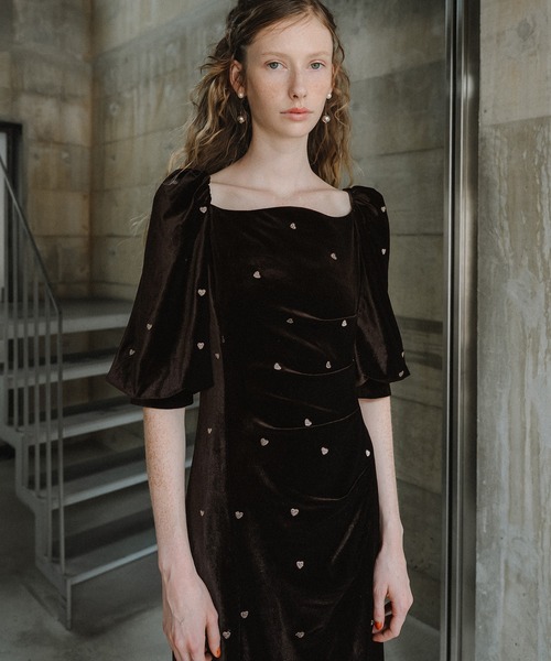 Sweetheart velour dress（ドレス）｜et.UNiVER（エトユニベール）の