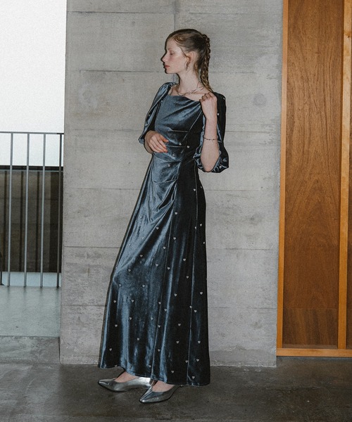 Sweetheart velour dress（ドレス）｜et.UNiVER（エトユニベール）の