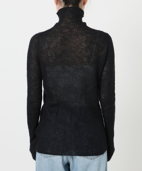 IENA LA BOUCLE(イエナラブークル)の「IENA LA BOUCLE MohairMixTURTLE(ニット/セーター・レディース・ブラック/チャコールグレー/パープル・FREE)」の13枚目の写真