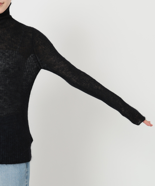 IENA LA BOUCLE(イエナラブークル)の「IENA LA BOUCLE MohairMixTURTLE(ニット/セーター・レディース・ブラック/チャコールグレー/パープル・FREE)」の15枚目の写真