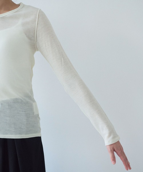 yuni(ユニ )の「△washable super120/W crewneck プルオーバー(Tシャツ/カットソー・レディース・ホワイト/ブラック・FREE)」の13枚目の写真