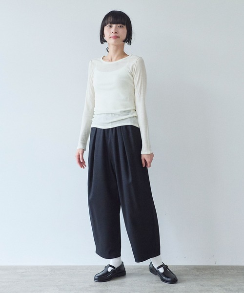 yuni(ユニ )の「△washable super120/W crewneck プルオーバー(Tシャツ/カットソー・レディース・ホワイト/ブラック・FREE)」の6枚目の写真