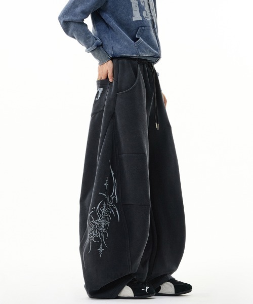 mushwear(マッシュウェア)の「07ワイドスウェットパンツ(スウェットパンツ・メンズ・ブラック・MEDIUM/LARGE/X-LARGE)」の10枚目の写真
