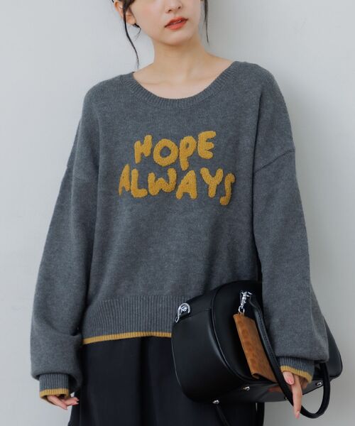 RETRO GIRL(レトロガール)の「サガラ刺繍ロゴNT(ニット/セーター・レディース・チャコールグレー/ブルー/ナチュラル・FREE)」の2枚目の写真