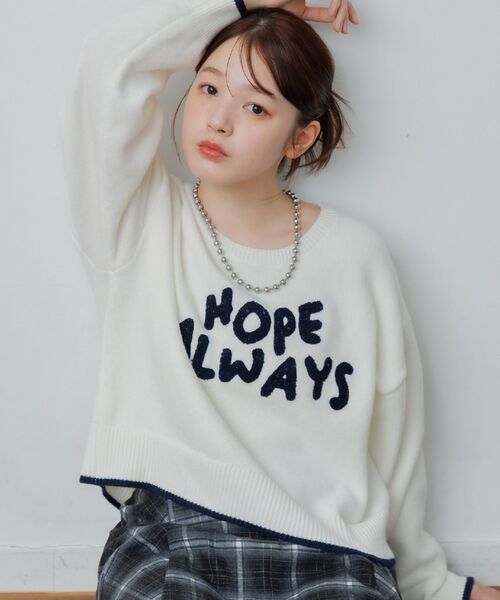 RETRO GIRL(レトロガール)の「サガラ刺繍ロゴNT(ニット/セーター・レディース・チャコールグレー/ブルー/ナチュラル・FREE)」の15枚目の写真