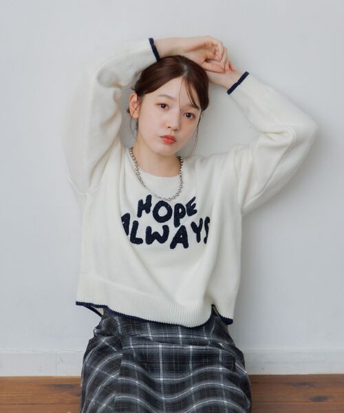 RETRO GIRL(レトロガール)の「サガラ刺繍ロゴNT(ニット/セーター・レディース・チャコールグレー/ブルー/ナチュラル・FREE)」の16枚目の写真