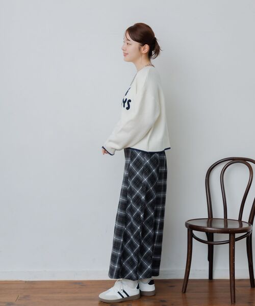 RETRO GIRL(レトロガール)の「サガラ刺繍ロゴNT(ニット/セーター・レディース・チャコールグレー/ブルー/ナチュラル・FREE)」の19枚目の写真