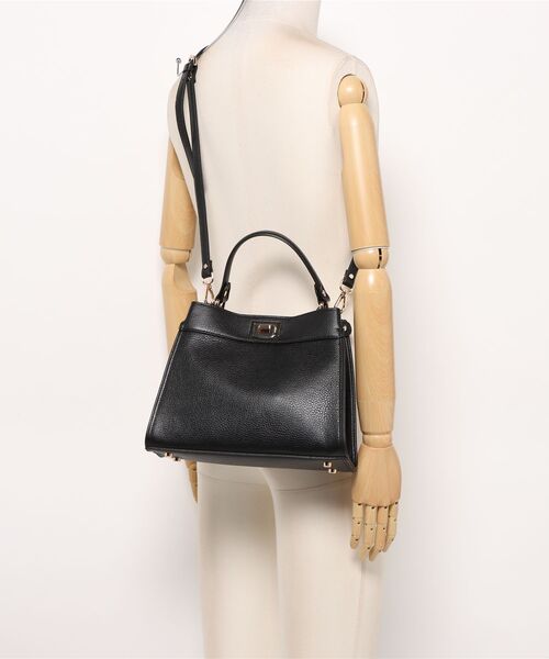 GIANNI NOTARO（ジャンニノターロ）の「【GIANNI NOTARO 】ハンドバッグ　ショルダーバッグ　本革（ショルダーバッグ・レディース・ベージュ系その他/ブラウン/ベージュ/ブラック/アイボリー・FREE）」の9枚目の写真