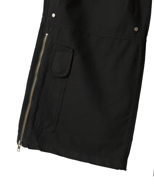 WOOALONG(ウアロン)の「Lowrise Washed Curve Cargo Pants - BLACK(その他パンツ・レディース・ブラック・LARGE/SMALL/MEDIUM)」の3枚目の写真