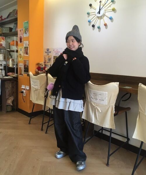 GLW（ジーエルダブリュ）の「[ノンフェイド] イージーワイドデニムパンツ ローインディゴ（デニムパンツ・レディース・その他・X-LARGE/X-SMALL/XX-SMALL/LARGE/MEDIUM/SMALL）」の11枚目の写真
