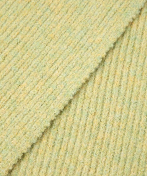 GLOBAL WORK（グローバルワーク）の「フワフワHugMeマフラー/595919（マフラー・レディース・ライトグリーン/レッド/オフホワイト/グレー・FREE）」の11枚目の写真