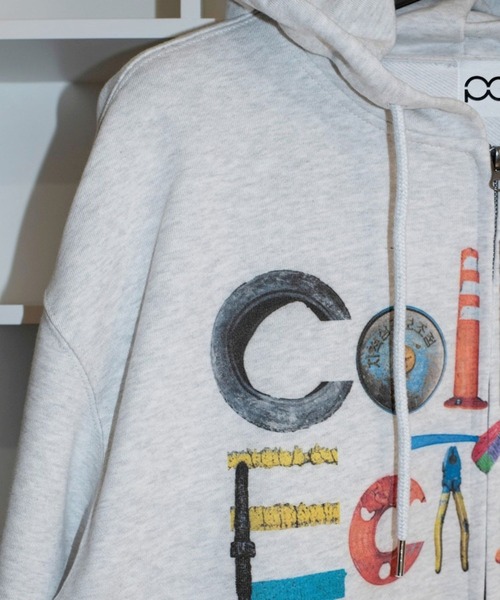 ALAND(エーランド)の「【UNISEX】POT/コレクションフードジップアップ(パーカー・レディース・ライトグレー・MEDIUM/SMALL)」の9枚目の写真