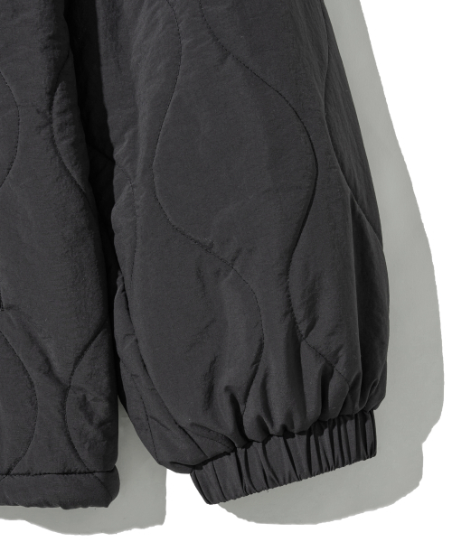 PHYPS MOTORCYCLE(フィップスモーターサイクル)の「Quilting Collarless Jacket Black(ダウンジャケット/コート・レディース・その他・X-LARGE/SMALL/MEDIUM/LARGE)」の6枚目の写真