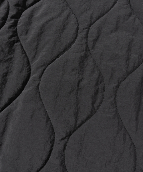 PHYPS MOTORCYCLE(フィップスモーターサイクル)の「Quilting Collarless Jacket Black(ダウンジャケット/コート・レディース・その他・X-LARGE/SMALL/MEDIUM/LARGE)」の10枚目の写真