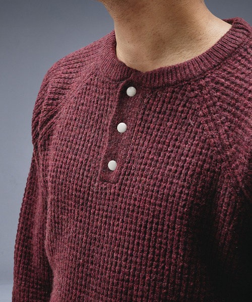 ANDER HUNK(アンダーハンク)の「Metal Henry neck Thermal Knit /メタルヘンリーネックサーマルニット(ニット/セーター・メンズ・ブラック/グレー/バーガンディー/ブラウン・LARGE/MEDIUM/SMALL)」の14枚目の写真