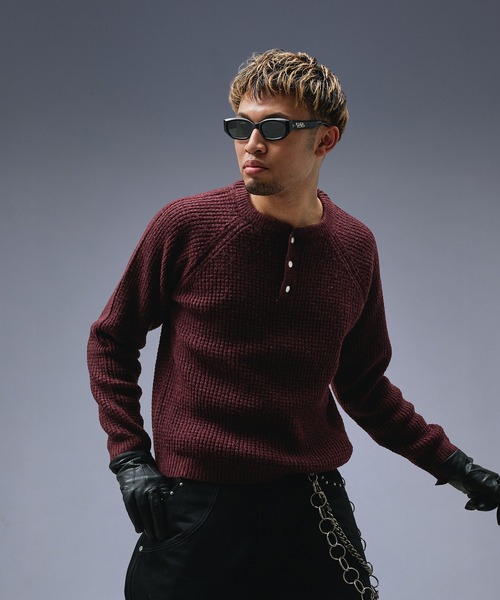 ANDER HUNK(アンダーハンク)の「Metal Henry neck Thermal Knit /メタルヘンリーネックサーマルニット(ニット/セーター・メンズ・ブラック/グレー/バーガンディー/ブラウン・LARGE/MEDIUM/SMALL)」の12枚目の写真