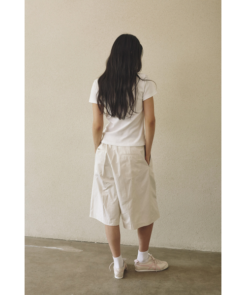 Between A and B（ビトウィーンエイアンドビー）の「ミニフラワー刺繍Tシャツ[ホワイト]（Tシャツ/カットソー・レディース・ホワイト・FREE）」の6枚目の写真