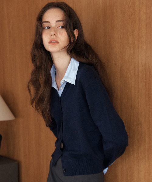 YUPPE(ヨッペ)の「SHIRT COLLAR CARDIGAN_NAVY(カーディガン/ボレロ・レディース・その他・FREE)」の3枚目の写真
