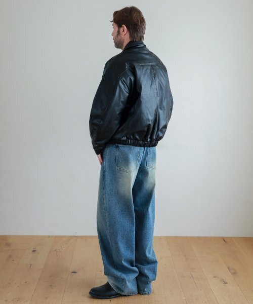 ESN(イーエスエヌ)の「ブラシワイドデニムパンツ V28_ウォッシュドブルー(デニムパンツ・メンズ・その他・LARGE/MEDIUM/SMALL/X-LARGE/XX-LARGE)」の4枚目の写真