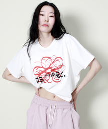 フレンチスリーブドマークフラワーセミクロップ半袖Tシャツアイボリーレッド