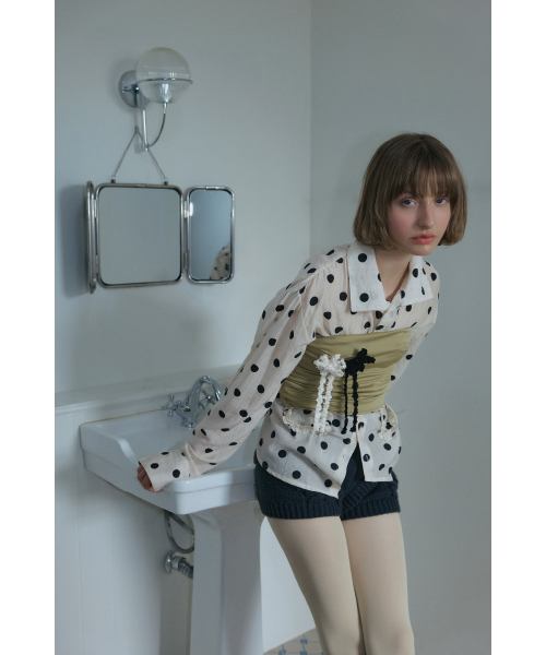 POESIEDAME(ポエジダム)の「TWEED RIBBON BROOCH IN BLACK(ブローチ/コサージュ・レディース・その他・FREE)」の2枚目の写真