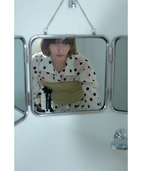 POESIEDAME(ポエジダム)の「TWEED RIBBON BROOCH IN BLACK(ブローチ/コサージュ・レディース・その他・FREE)」の4枚目の写真