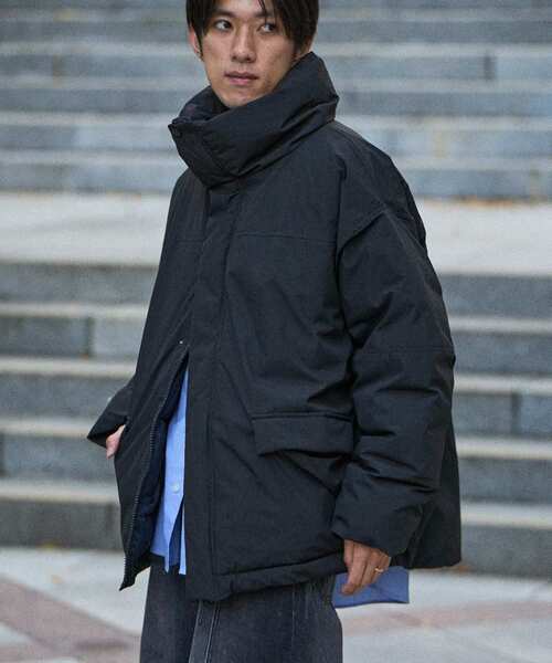 CRAFT STANDARD BOUTIQUE（クラフトスタンダードブティック）の「撥水/防風/ストレッチ/中綿入りスタンドジャケット（ブルゾン・メンズ・ブラック/グレイッシュベージュ・L/M/XL）」の4枚目の写真