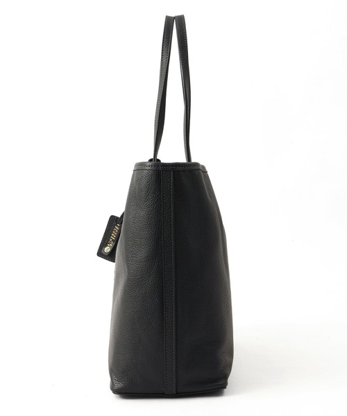 HOUSE OF FLORENCE（ハウスオブフローレンス）の「【HOUSE OF FLORENCE/ハウス オブ フローレンス】イタリアンレザー 型押しエンボス トートバッグ（L）（トートバッグ・レディース・グレイッシュベージュ/ブラック/ピンク/イエロー/ブラウン・FREE）」の7枚目の写真