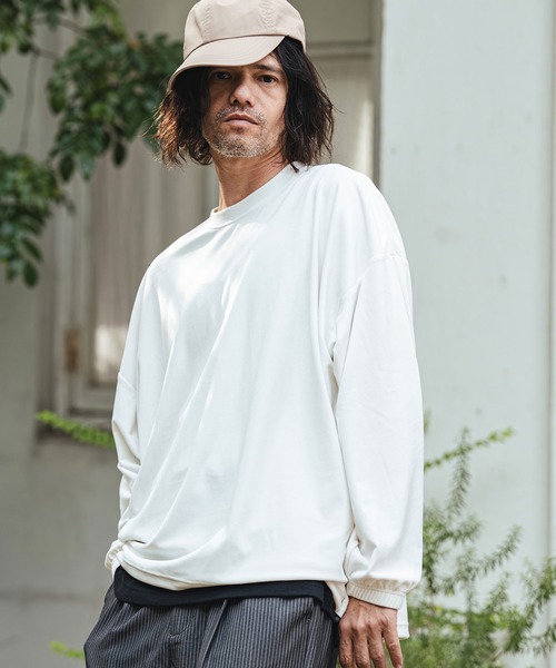 CAMBIO(カンビオ)の「mlt5529- 裾絞りストレッチベロアルーズシルエットカットソー(CMB-R0193)(Tシャツ/カットソー・メンズ・ネイビー/ホワイト/ブラック・L/M/S)」の2枚目の写真